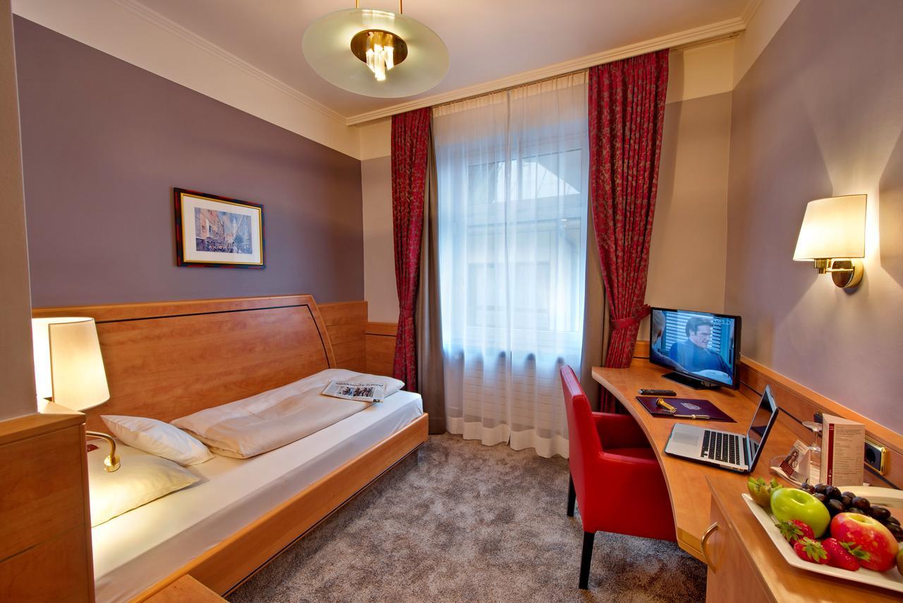 Hotel Torbraeu München