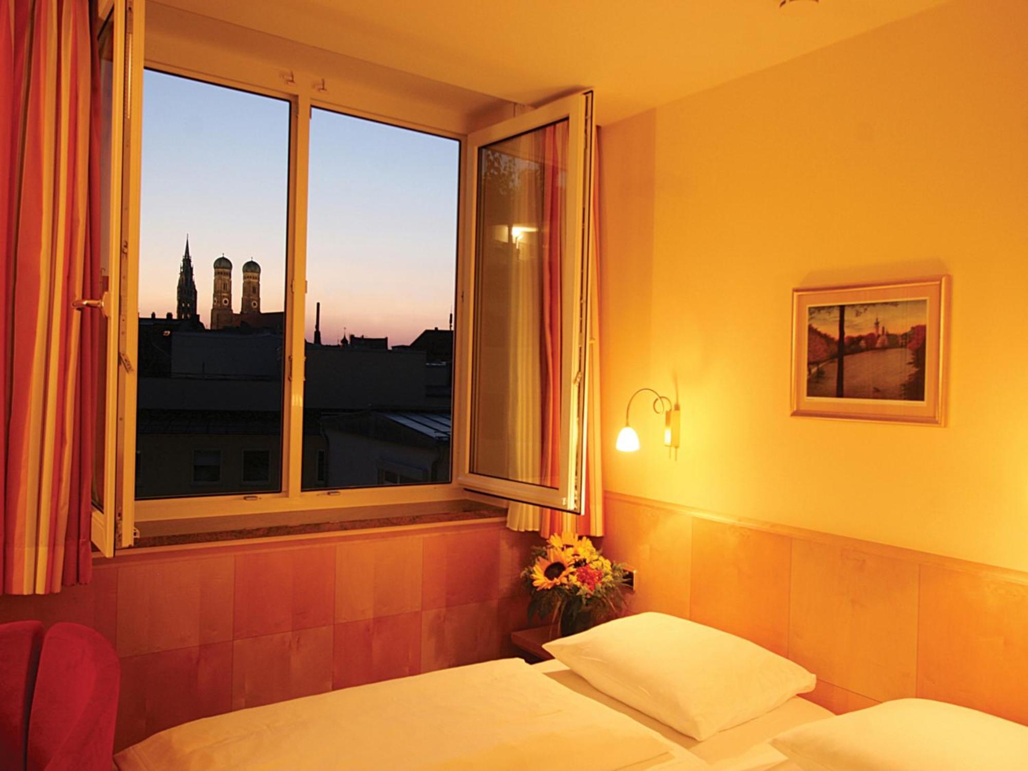 Torbraeu Hotel Munich