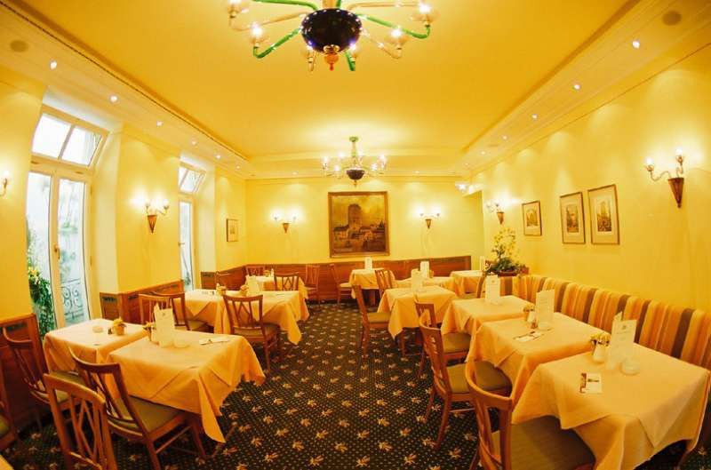 Hotel Torbraeu